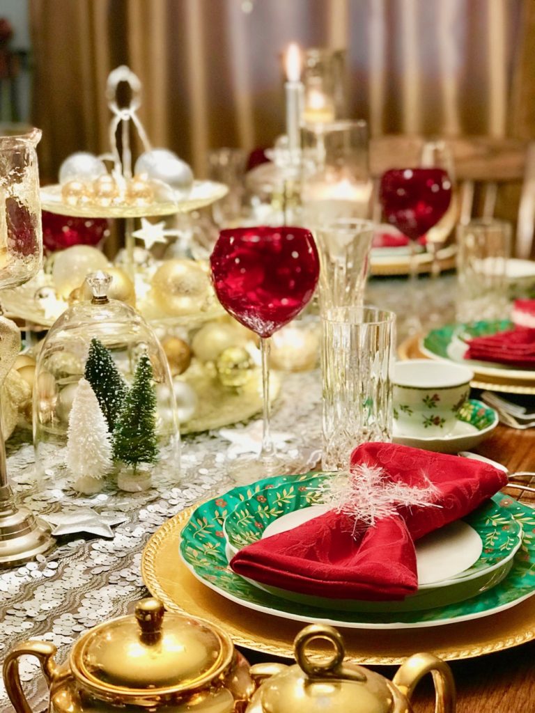 christmas table decor